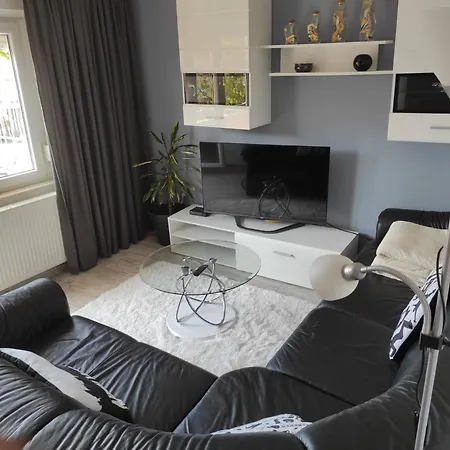 Apartment With A Parking Space - 17138 Rogoznica (Sibenik-Knin)