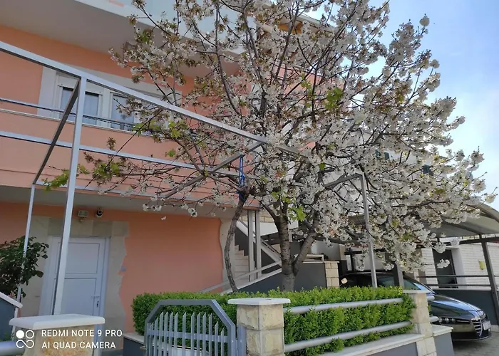 With A Parking Space - 17138 Rogoznica (Sibenik-Knin)